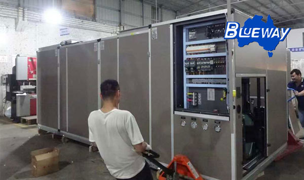 发货！三集一体泳池热泵